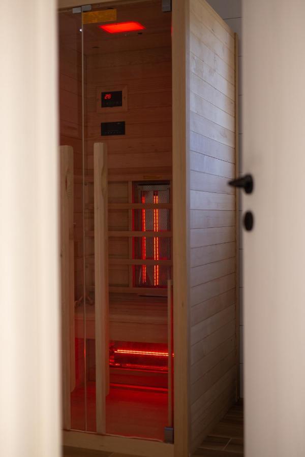 Kuca Trota - Sauna, Hot Tub Otocac Bagian luar foto